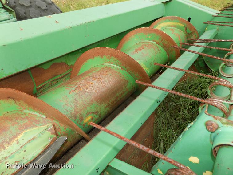 image for item DB8601 1980 John Deere 2280 windrower