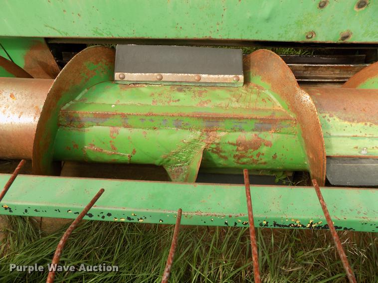 image for item DB8601 1980 John Deere 2280 windrower