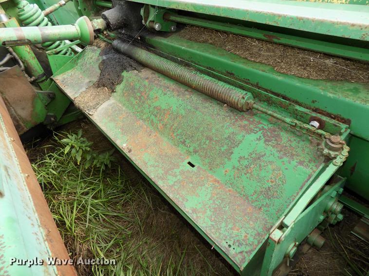 image for item DB8601 1980 John Deere 2280 windrower