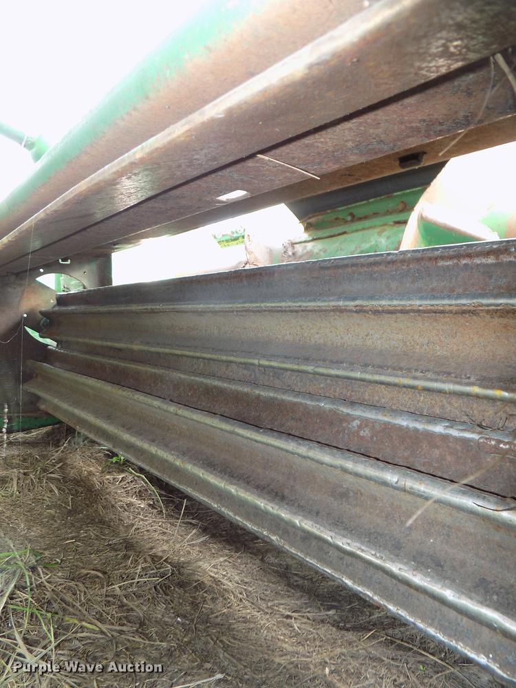 image for item DB8601 1980 John Deere 2280 windrower