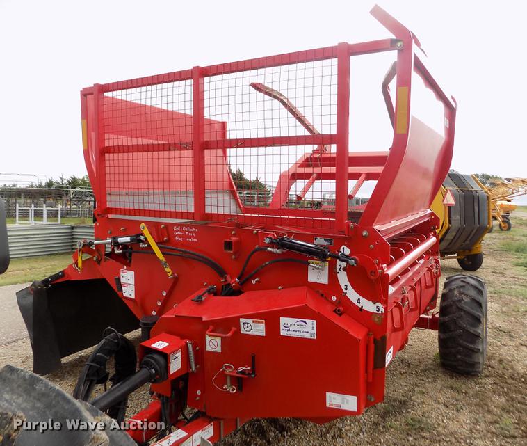 image for item DB9115 2015 Highline CFR651 bale processor