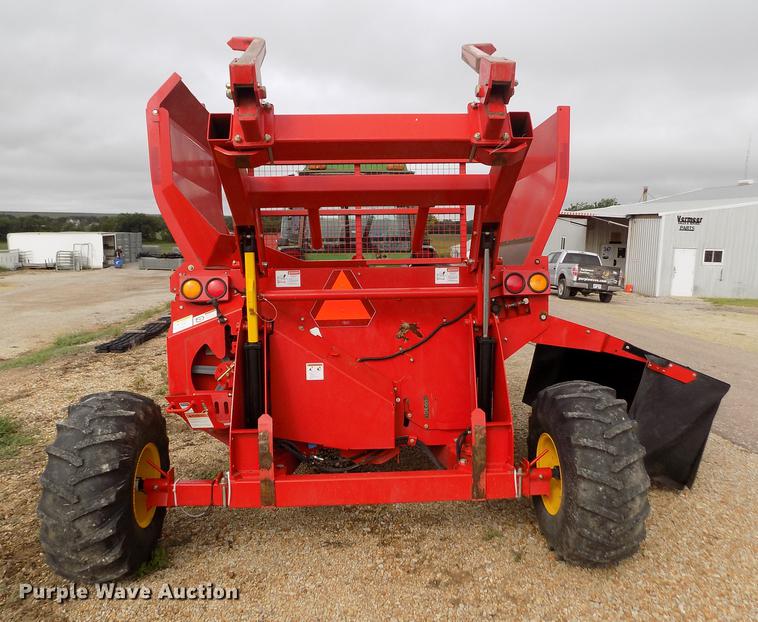 image for item DB9115 2015 Highline CFR651 bale processor