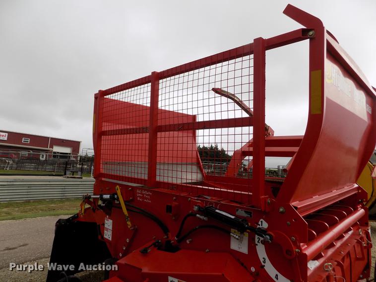 image for item DB9115 2015 Highline CFR651 bale processor