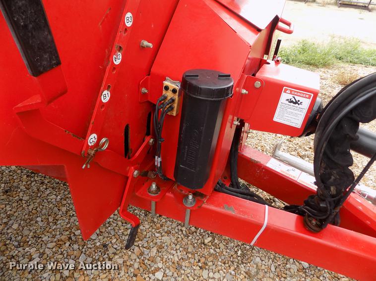 image for item DB9115 2015 Highline CFR651 bale processor