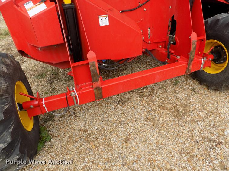 image for item DB9115 2015 Highline CFR651 bale processor