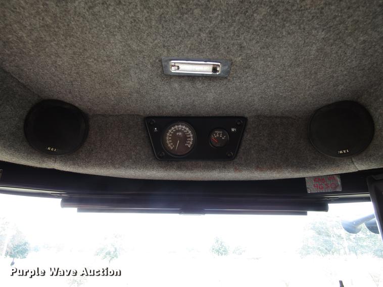 image for item DC0068 2007 Ag-Chem RoGator 1286C applicator