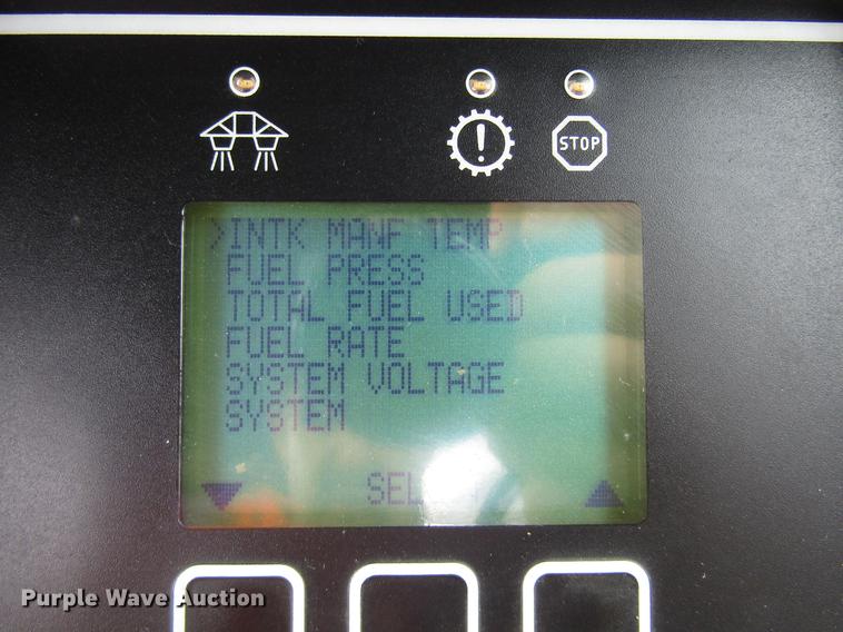 image for item DC0068 2007 Ag-Chem RoGator 1286C applicator