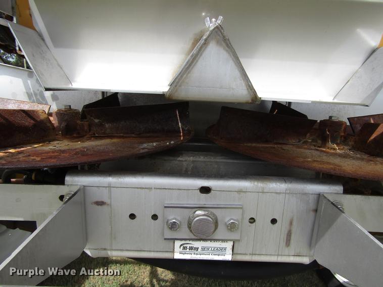 image for item DC0068 2007 Ag-Chem RoGator 1286C applicator