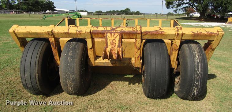 image for item DC0069 Fabco Scoopall scraper