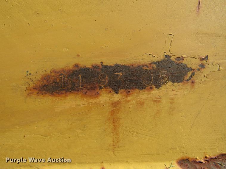 image for item DC0069 Fabco Scoopall scraper