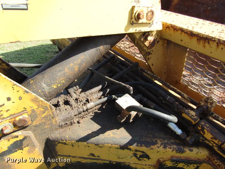 image for item DC0069 Fabco Scoopall scraper