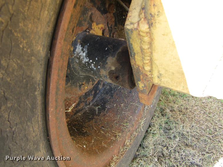 image for item DC0069 Fabco Scoopall scraper