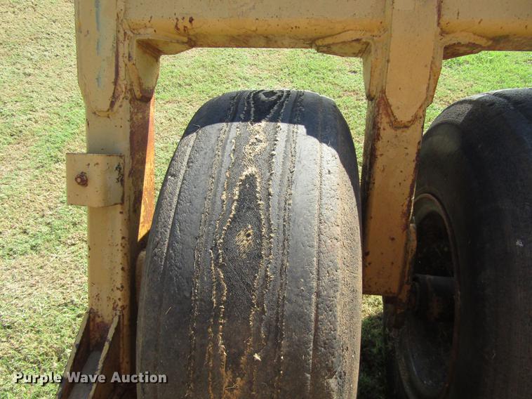 image for item DC0069 Fabco Scoopall scraper