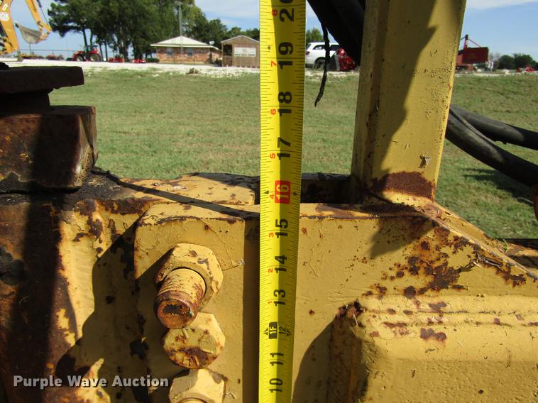 image for item DC0069 Fabco Scoopall scraper