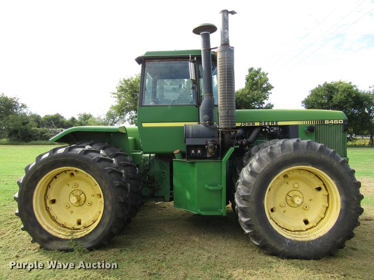 image for item DC0070 1984 John Deere 8450 4WD tractor