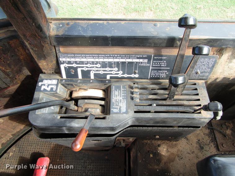 image for item DC0070 1984 John Deere 8450 4WD tractor