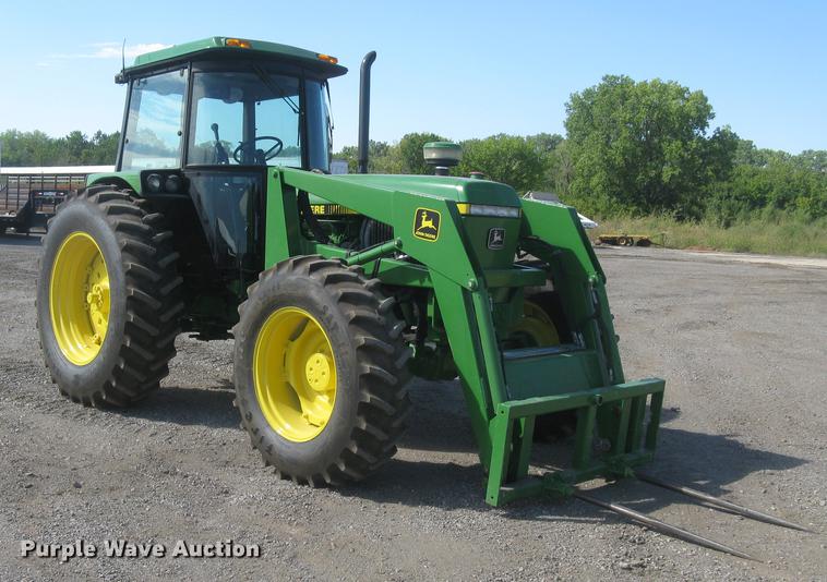 image for item DC1303 John Deere 3255 MFWD tractor