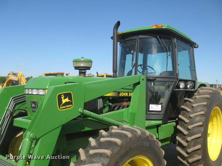 image for item DC1303 John Deere 3255 MFWD tractor