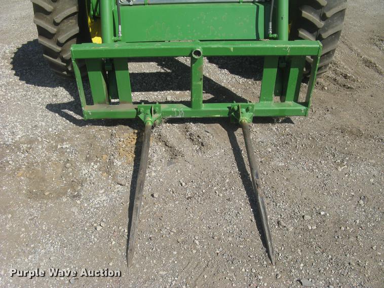 image for item DC1303 John Deere 3255 MFWD tractor
