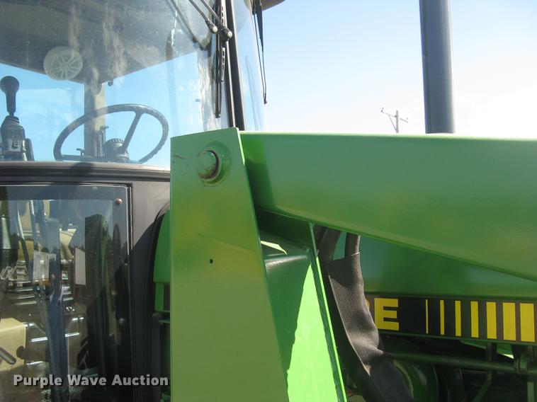 image for item DC1303 John Deere 3255 MFWD tractor