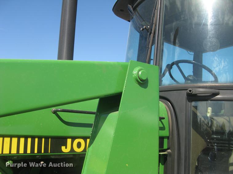 image for item DC1303 John Deere 3255 MFWD tractor