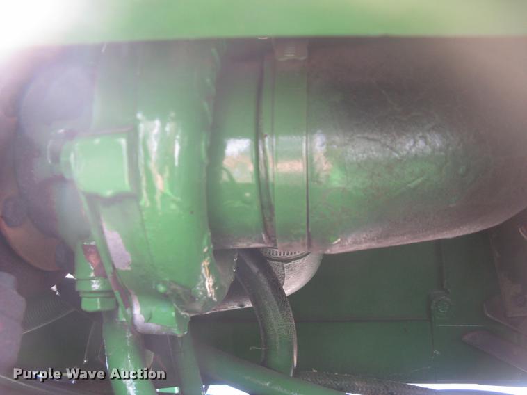 image for item DC1303 John Deere 3255 MFWD tractor