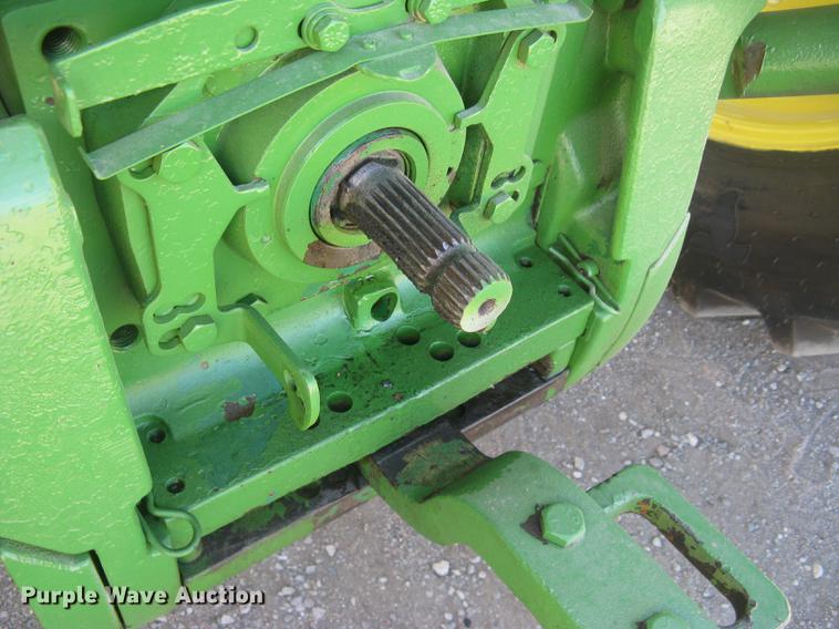 image for item DC1303 John Deere 3255 MFWD tractor