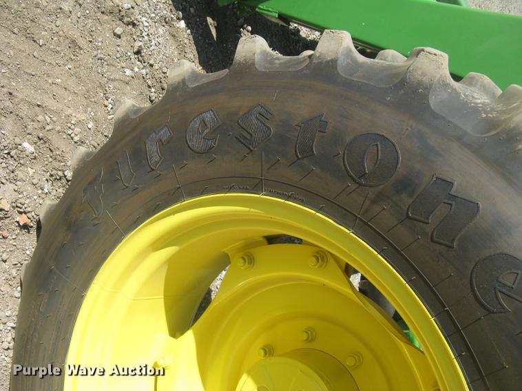 image for item DC1303 John Deere 3255 MFWD tractor