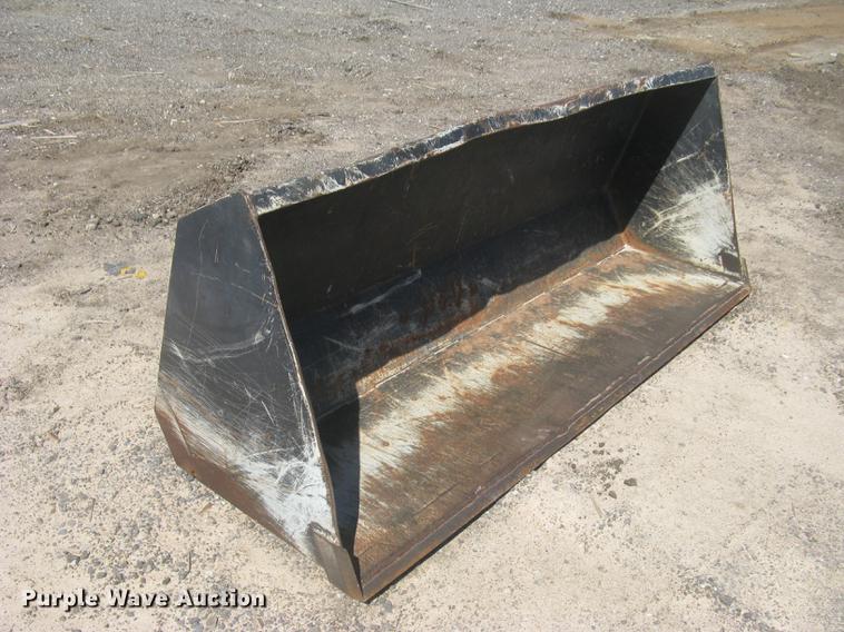 image for item DC1303 John Deere 3255 MFWD tractor