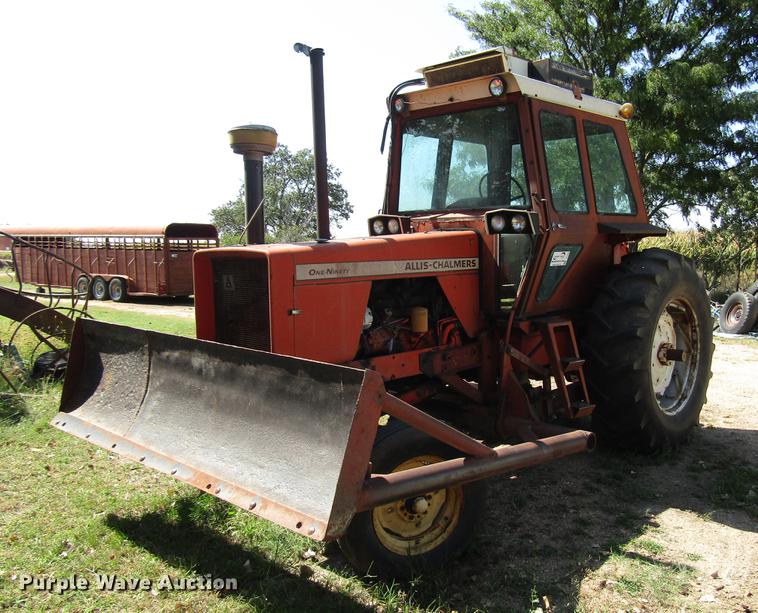 image for item DD4366 Allis Chalmers 190 tractor