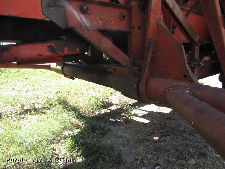 image for item DD4366 Allis Chalmers 190 tractor
