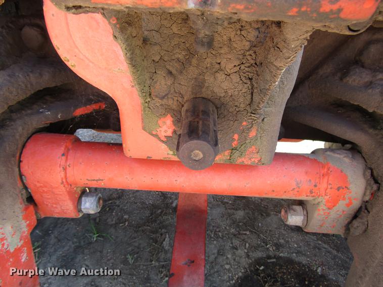 image for item DD4366 Allis Chalmers 190 tractor