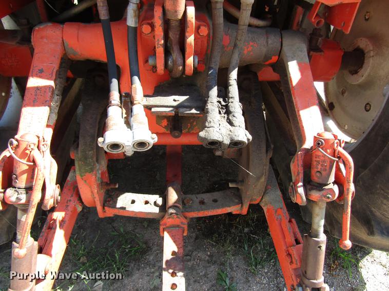 image for item DD4366 Allis Chalmers 190 tractor