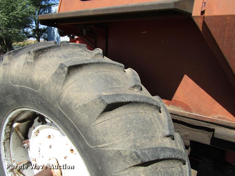 image for item DD4366 Allis Chalmers 190 tractor