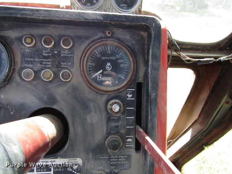 image for item DD4369 Allis Chalmers AC7030 tractor