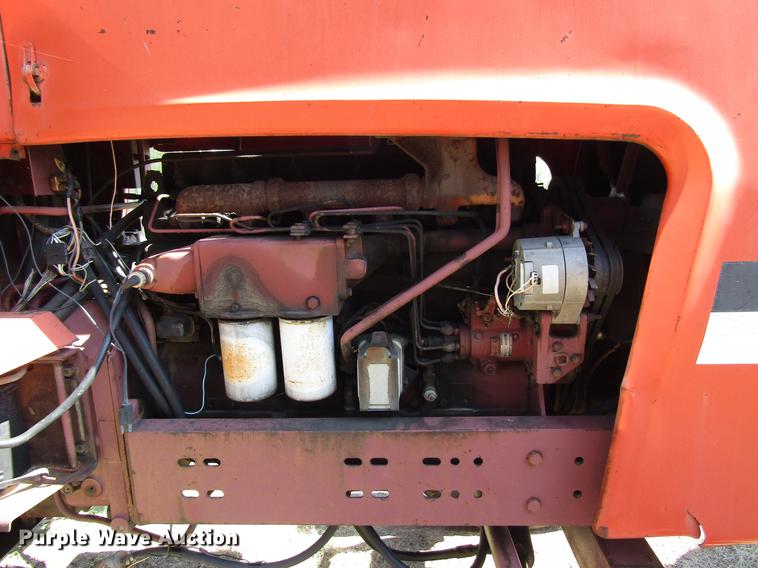image for item DD4369 Allis Chalmers AC7030 tractor