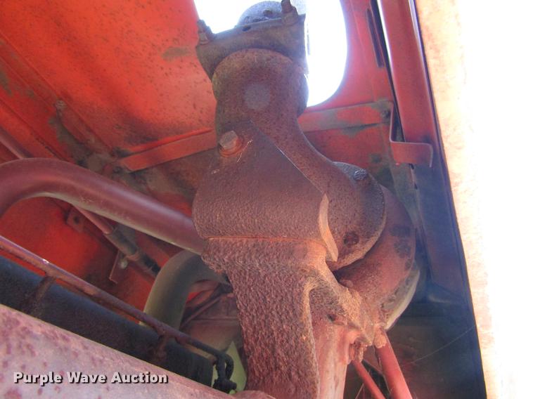 image for item DD4369 Allis Chalmers AC7030 tractor