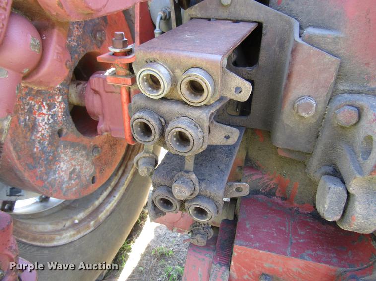 image for item DD4369 Allis Chalmers AC7030 tractor
