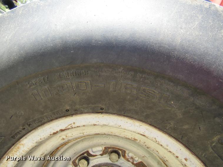 image for item DD4369 Allis Chalmers AC7030 tractor