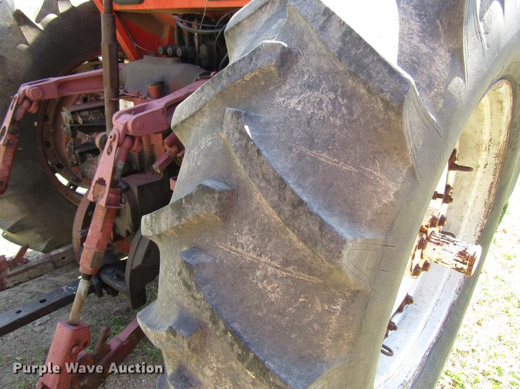 image for item DD4369 Allis Chalmers AC7030 tractor