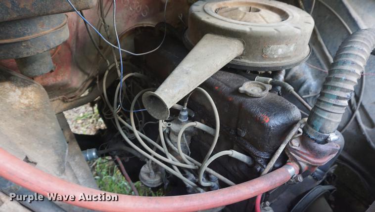 image for item DD6532 1966 Chevrolet C60 grain truck