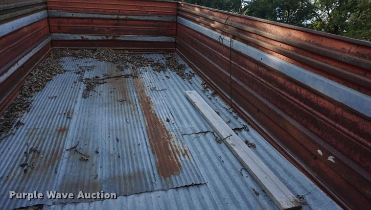 image for item DD6532 1966 Chevrolet C60 grain truck