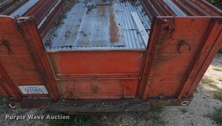 image for item DD6532 1966 Chevrolet C60 grain truck