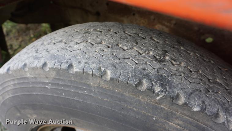 image for item DD6532 1966 Chevrolet C60 grain truck