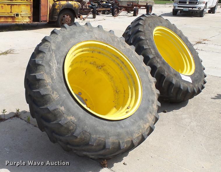 image for item DE4837 (2) John Deere 14.9R30 dual front tires