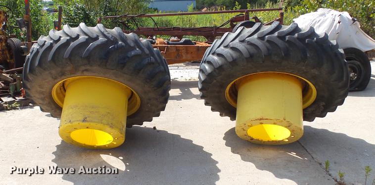 image for item DE4837 (2) John Deere 14.9R30 dual front tires