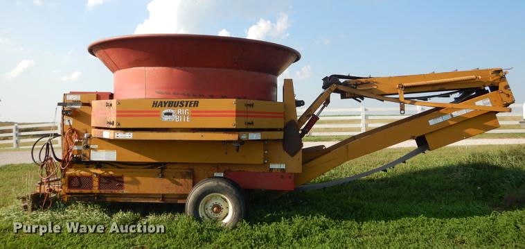 image for item DF1757 HayBuster Big Bite H1000 bale processor