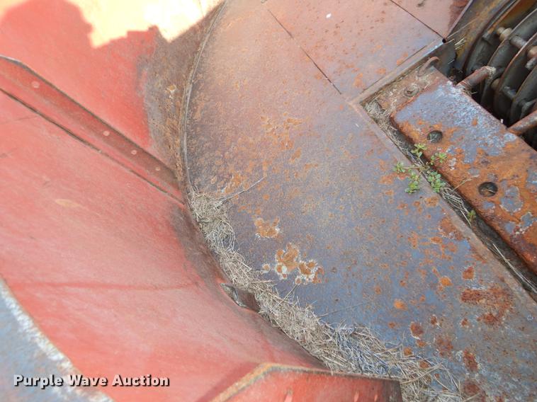 image for item DF1757 HayBuster Big Bite H1000 bale processor