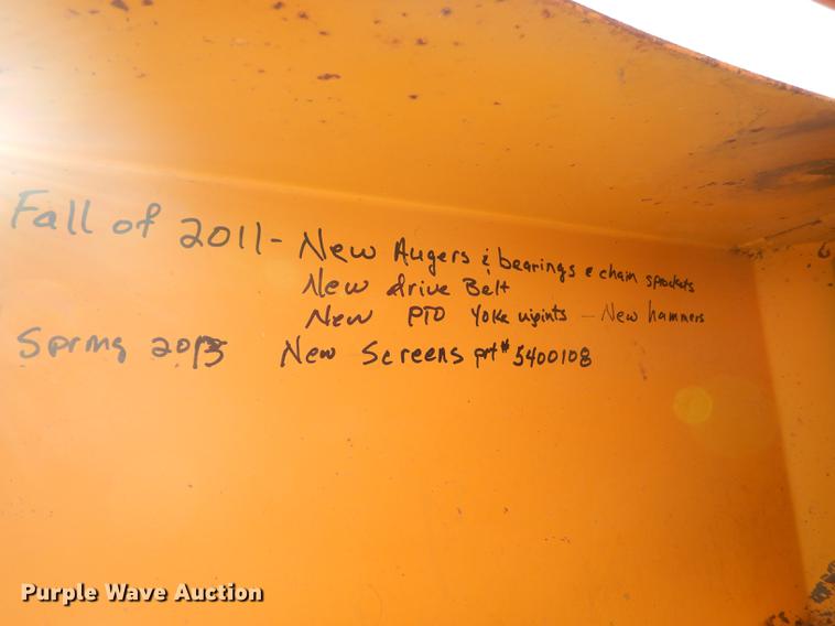 image for item DF1757 HayBuster Big Bite H1000 bale processor