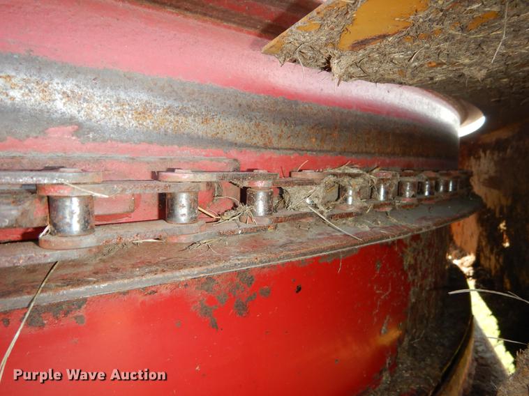 image for item DF1757 HayBuster Big Bite H1000 bale processor